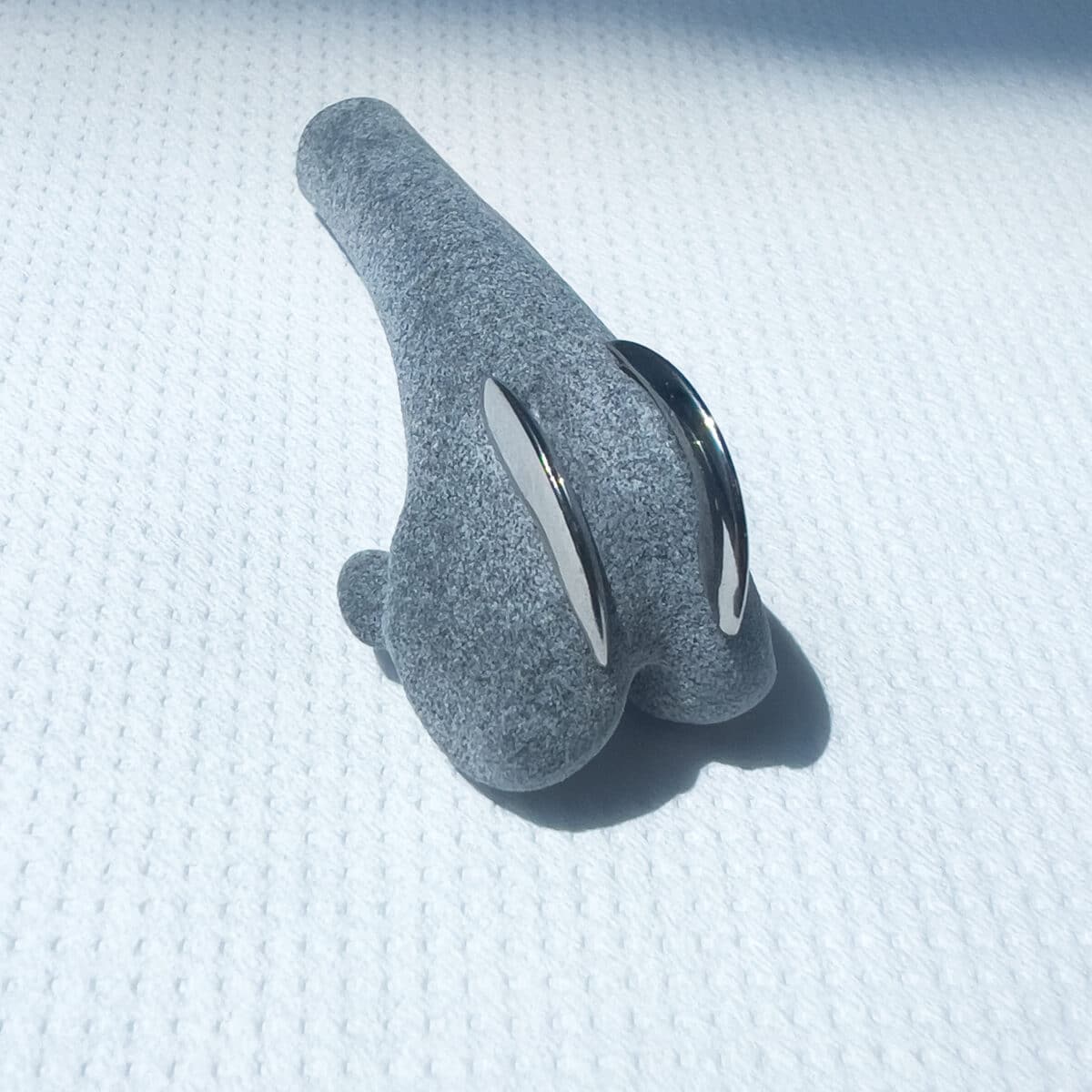 protesi articolazione in titanio realizzata con stampante 3D