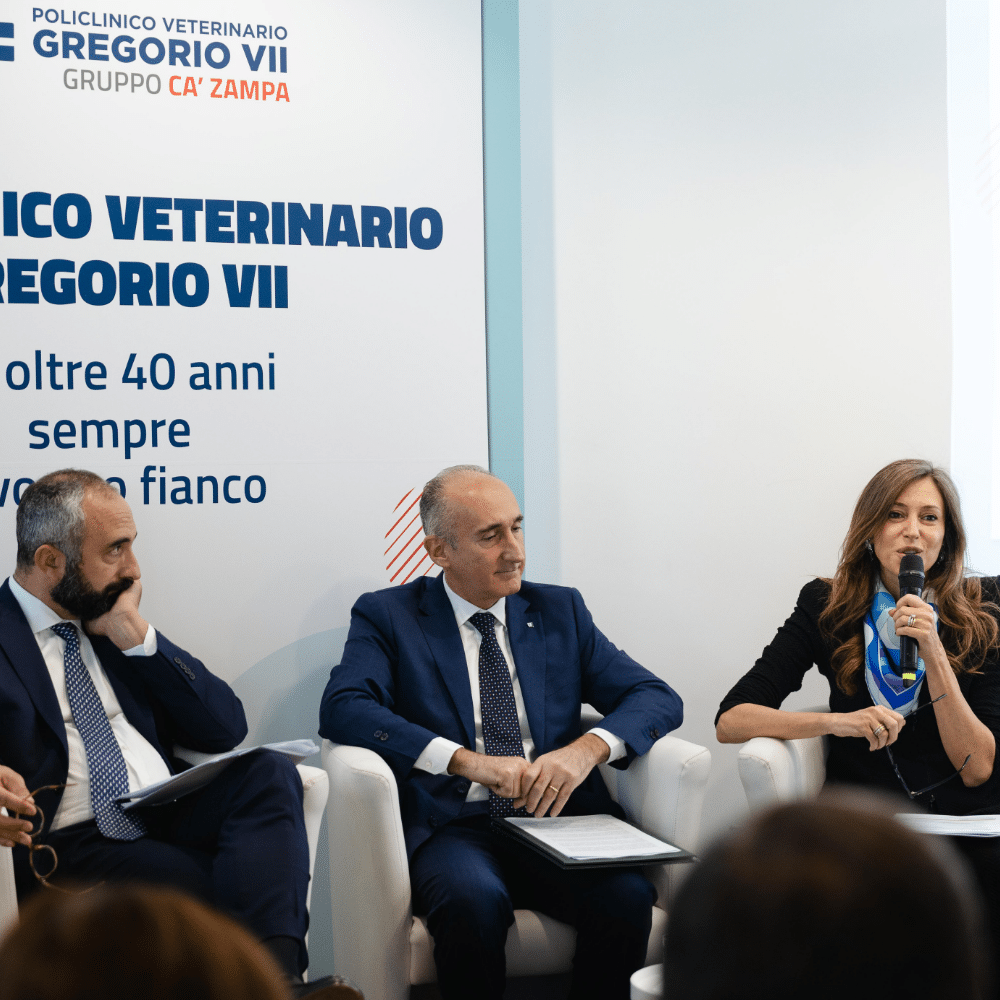 Giovanna Salza, Nathan Levialdi Ghiron e Massimo Rubechi all'inaugurazione di Gregorio VII